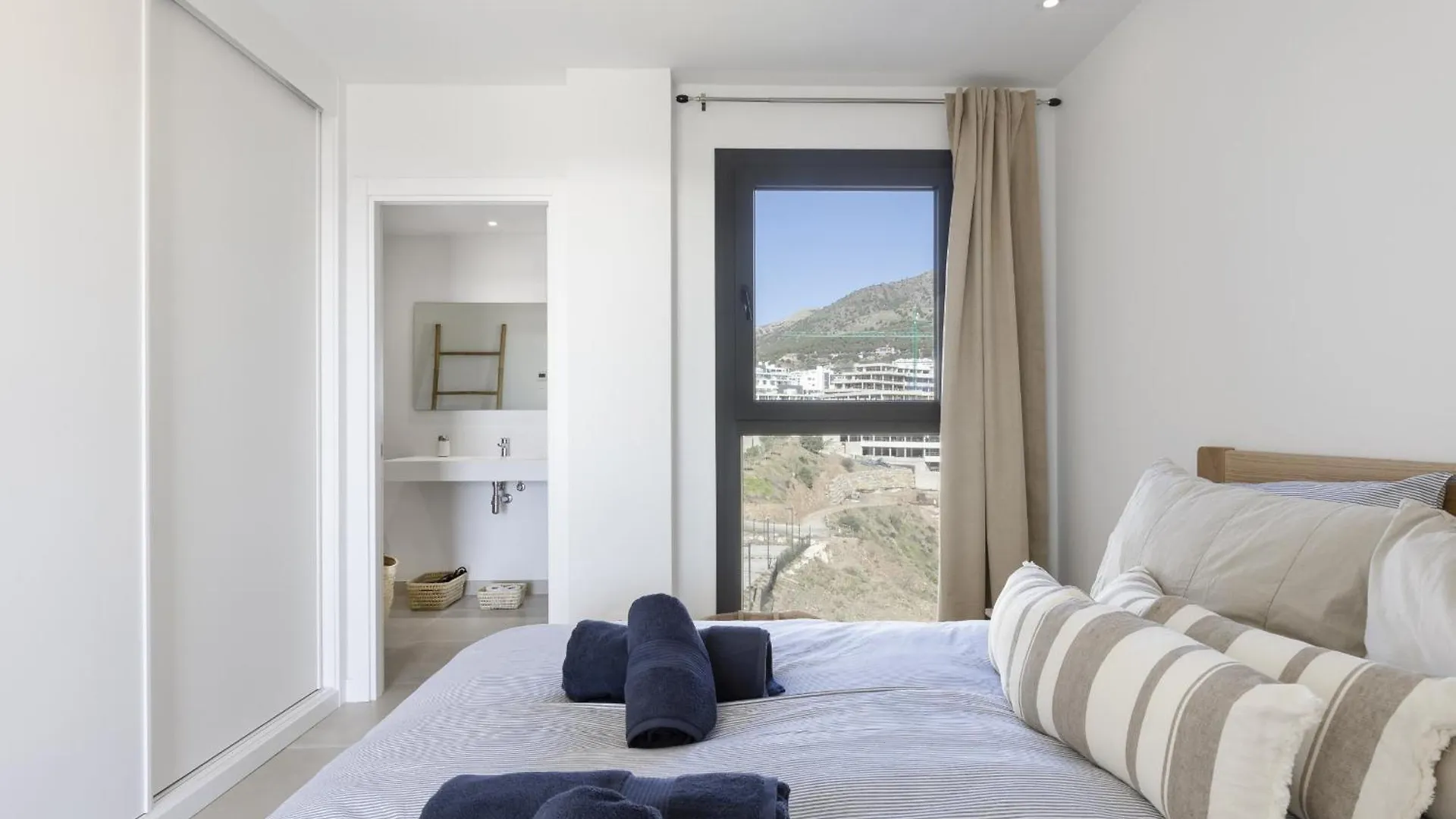Higueron Skyline Suite Fuengirola Spain