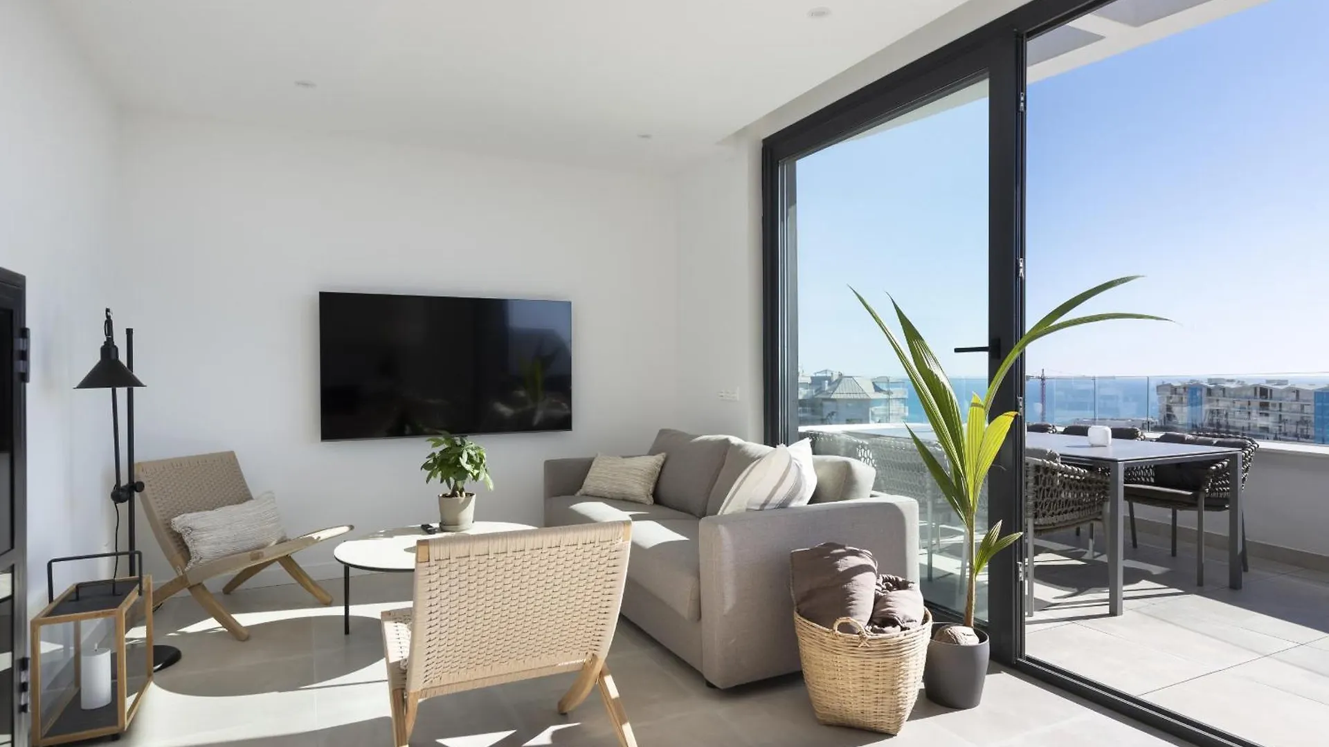 Apartment Higueron Skyline Suite Fuengirola
